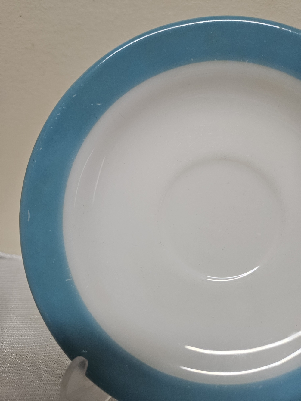 Pyrex Saucer Turquoise Rim - Picture 6 of 9